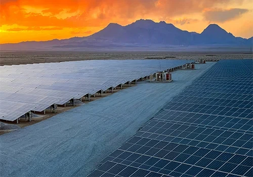 500 kW vypnuté - Solárny úložný systém s hybridným meničom s rozmermi 500 kW
